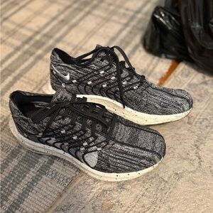 New Women’s Nike shoes